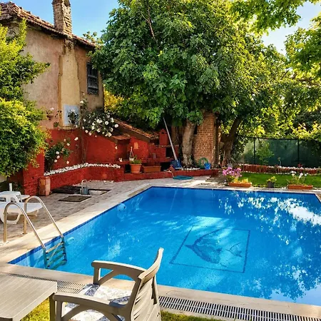 Stone Mansion With Private Pool And Garden And Authentic Вилла